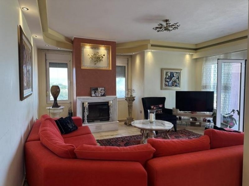 Tria Monastiria Kreta, Tria Monastiria: Geräumige Villa mit atemberaubender Aussicht zu verkaufen Haus kaufen